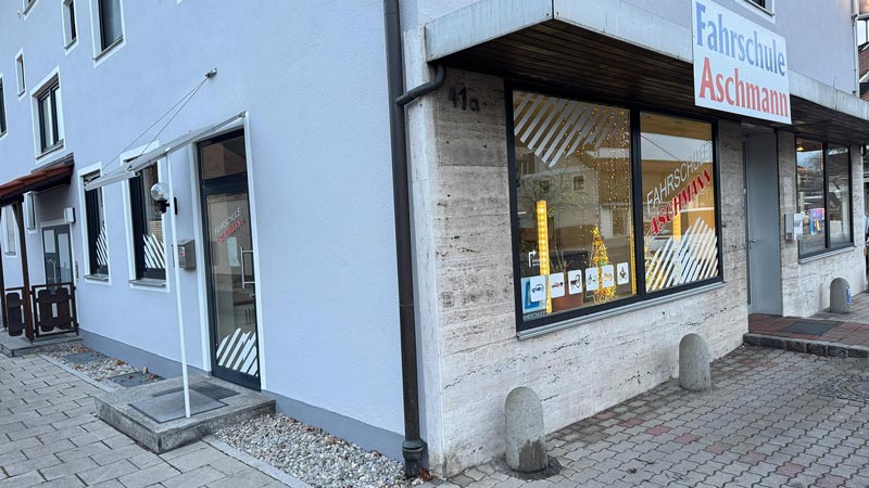 Fahrschule Aschmann Eglharting – Außenansicht